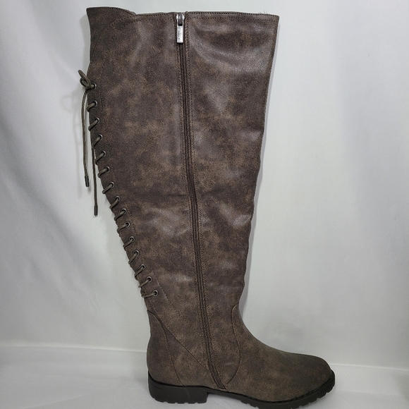 Maurices Layla WC Boots - Picture 11 of 12